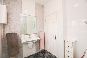 Photo 19- click for photo gallery